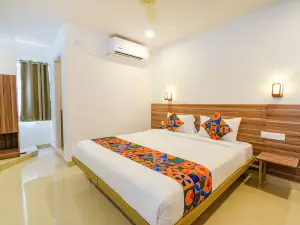 FabHotel WR Grand I - Nr Secunderabad Railway Station