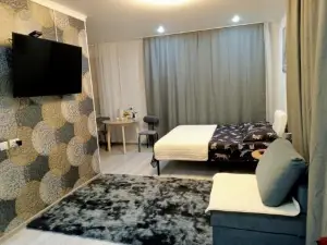Teатральная 48 Family Home