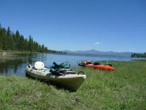 Lake Almanor West - Lakefront Cabin