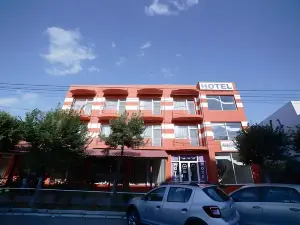Hotel Ambasador