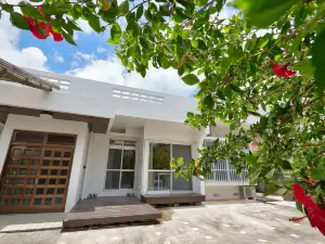Adan Resort Yuhina
