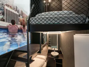 BoxHotel Göttingen (App Based Hotel)