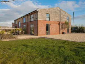 Discovery Barn - Luxury 2 Bed Barn Conversion!