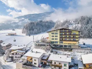 Hotel Waldfriede - der Logenplatz im Zillertal