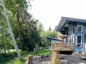 Hoh Valley Cabins