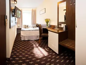 Hotel Fryderyk