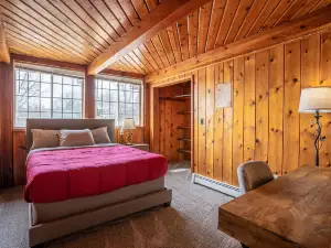 Fife Lake Retreat