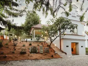 Romantic Villa Vilma with Whirlpool