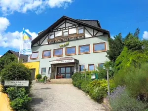 Tiptop Hotel Burgblick