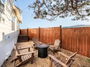 New! Boutique TinyHome w/Direct View of PikesPeak!