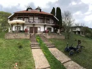 Villa Balconlux - Zavojsko Jezero, Pirot