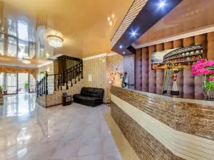 Vavilon Hotel
