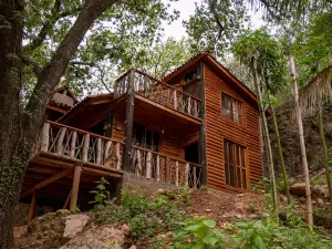 Cabañas Cascada del Barro