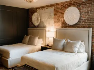 Hatchery Riverside Hotel & Event Venue