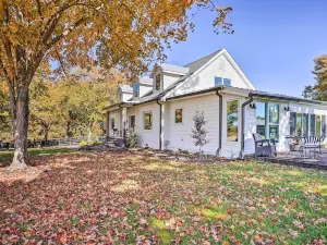 Spacious Home and Acreage, 16 Mi to Chattanooga