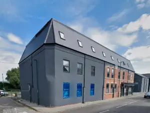 OYO The Contractor Hotel