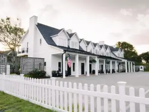 Wild Horse Inn