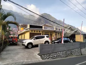 Villa Ricky 3 Gunung Bromo / Homestay Dekat bromo