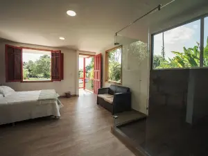 Finca Hotel