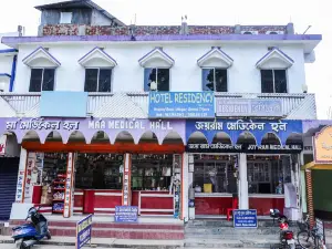 OYO 39921 Hotel Residency