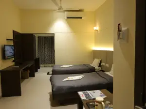 Hotel Galaxy Deluxe