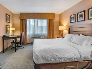 คลาเรียนพอยต์ เมดฟอร์ด