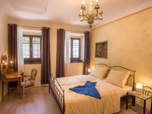 Vila Radolca Apartments & Rooms