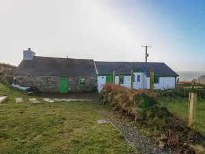 Bryn Canaid