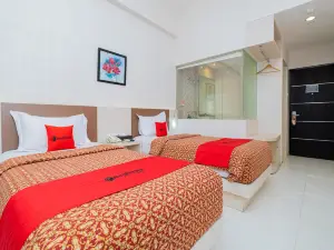 RedDoorz Premium @ Jalan Veteran Bojonegoro