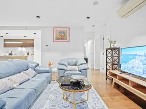 3 Bedroom Apartment 5 mins walking to Westfield Doncaster