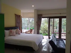 Raisubsomboon Resort