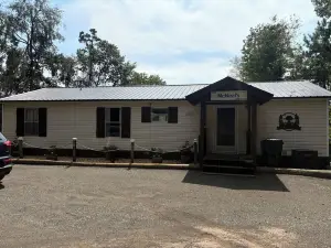 Lakefront Property Fish, Cook and EAT!Swim, Float, Relax