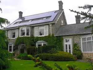 Kerrington House
