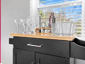 Pet Friendly & Great Outdoor Space Close to Downtown