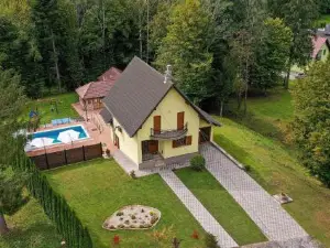 Nice Home in Brestovac with Sauna