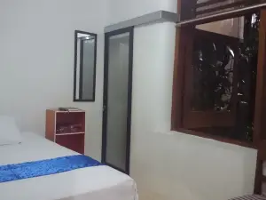 Isro Guest House Syariah