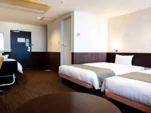 大津石山雷亞飯店