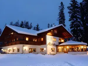 Familienhotel Moos-Alm
