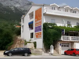 Apartments Mateljak