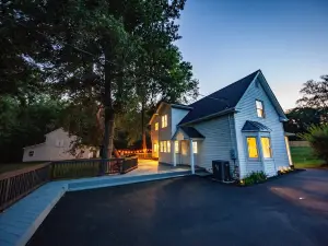 5-bedroom Farmhouse In Heart Of Virginia Horse Country- Private Trail To Wine
