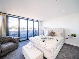 BV Aparthotel Stays in the Heart of Barnsley Town Centre