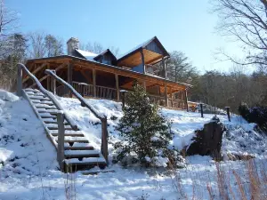 Craftsman Style River House sitting on the French Broad River!