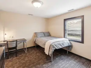 Recharge Right Bright Space with Modern Touches