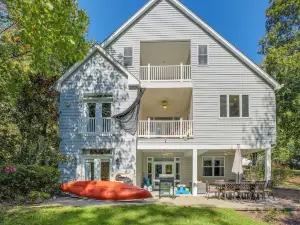 Waterfront Lusby Escape w/ Fire Pit & Kayaks!