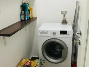 COMFY APARTMENT - Free Private Parking,AC,Wi-Fi