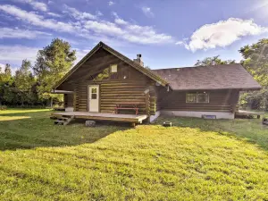 Valders Log Home Near Eea Air Show and Sheboygan!
