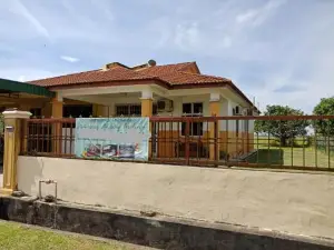 Homestay Anjung Malinja Private Pool Kedah