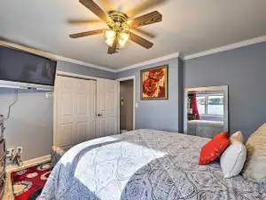 Quiet Commack Cottage w/ Pool, 8 Mi to Beach!