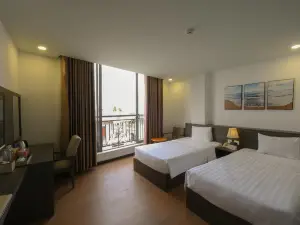 Chiic House Hotel
