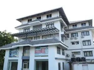 Hazmi Inn